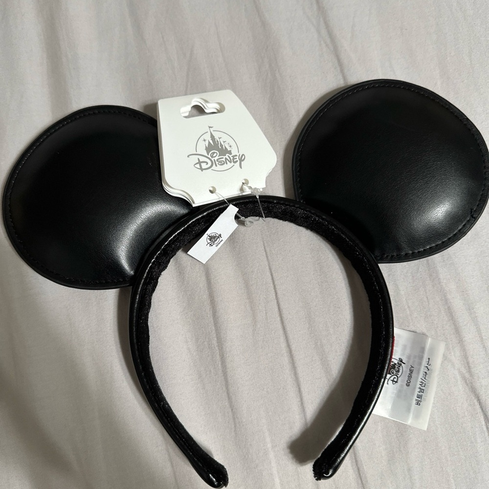 Disney Black and Red Mickey Mouse Headband